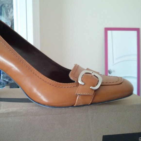 Enzo Angiolini 6.5 Tan 3" Leather Stacked Heel - Picture 6 of 7